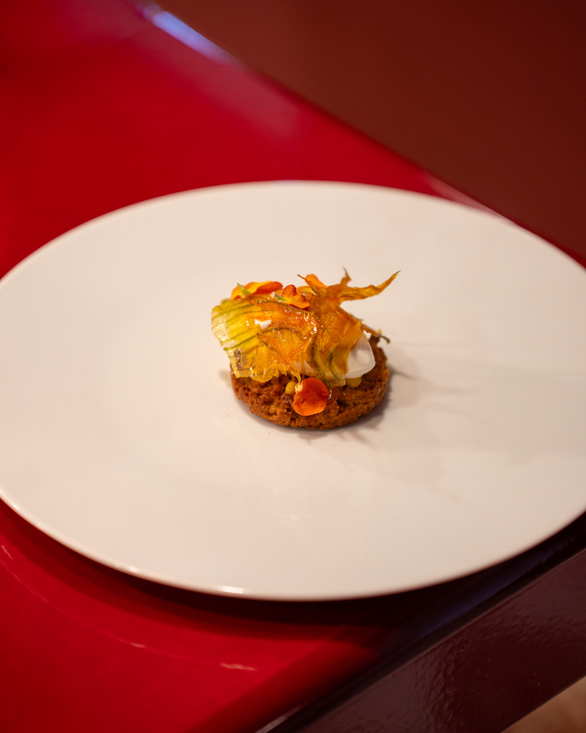 Breadcrumb ‘sbriciolona’ with whey caramel and fior di latte ice cream with dried vanilla